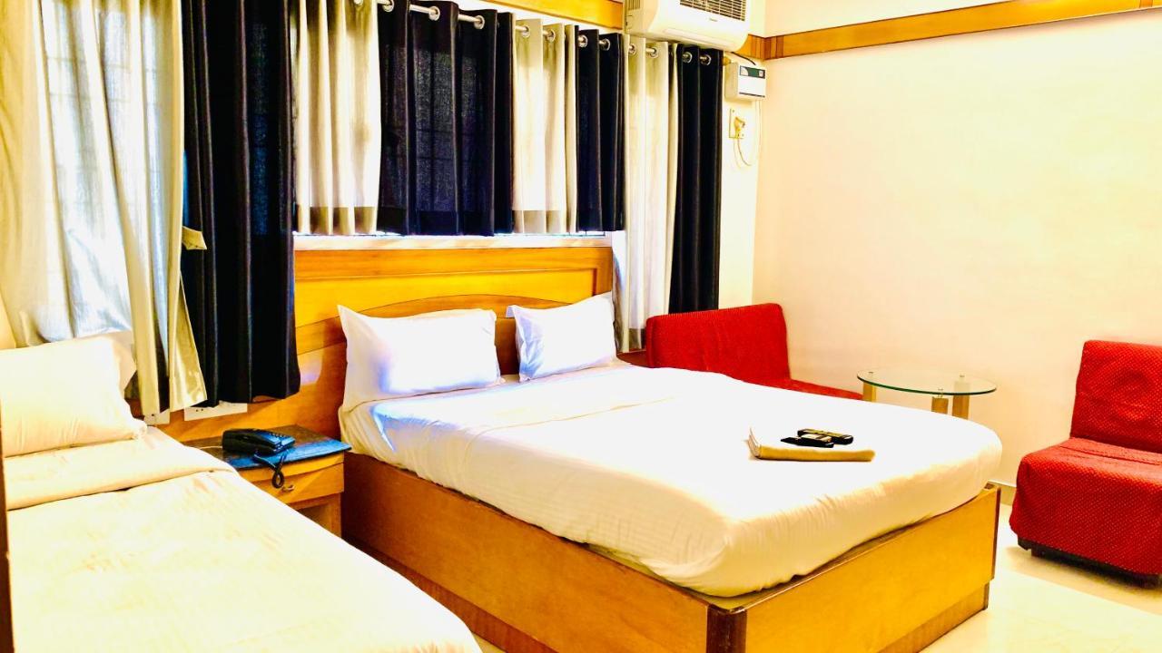 Half Moon Palace Chennai Zewnętrze zdjęcie