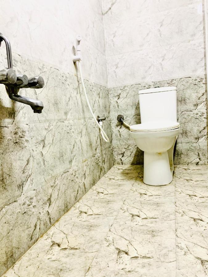 Half Moon Palace Chennai Zewnętrze zdjęcie